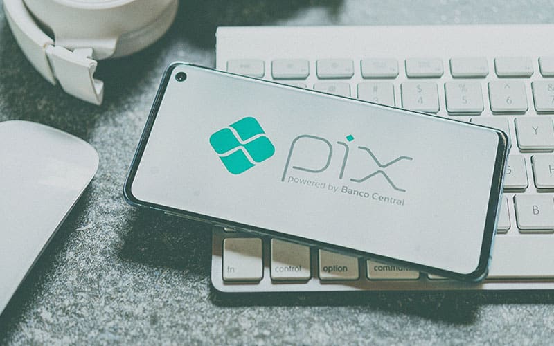 Pix bate novo recorde de transações